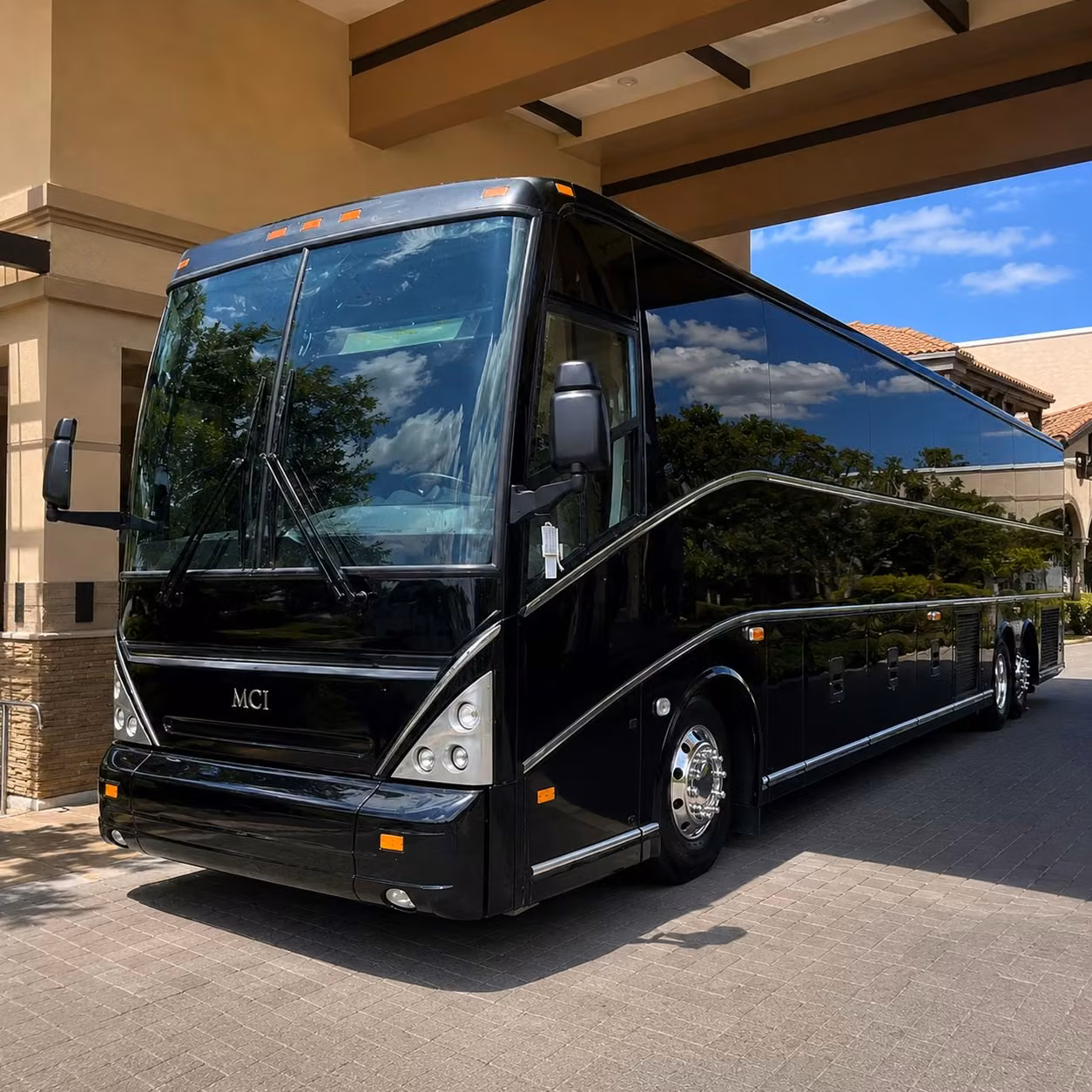 corporate event transportation to detroit metro airport and beyond