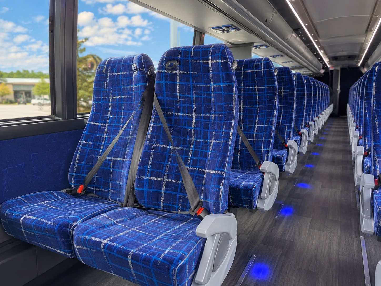 it s easy to arrange dod approved charter bus transportation near selfridge and detroit area military installations
