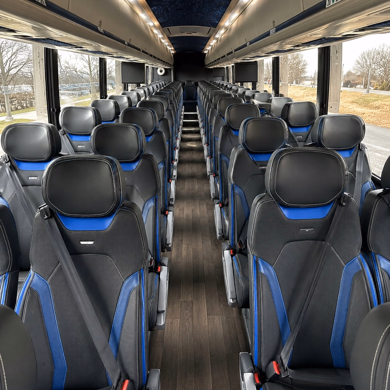 novi charter bus