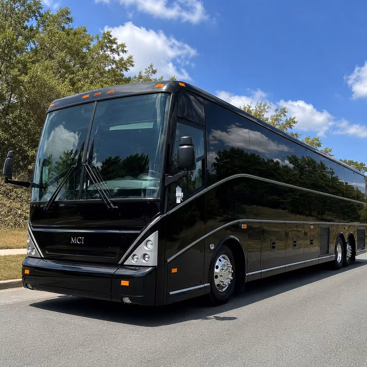 novi employee shuttle services that keep your team moving