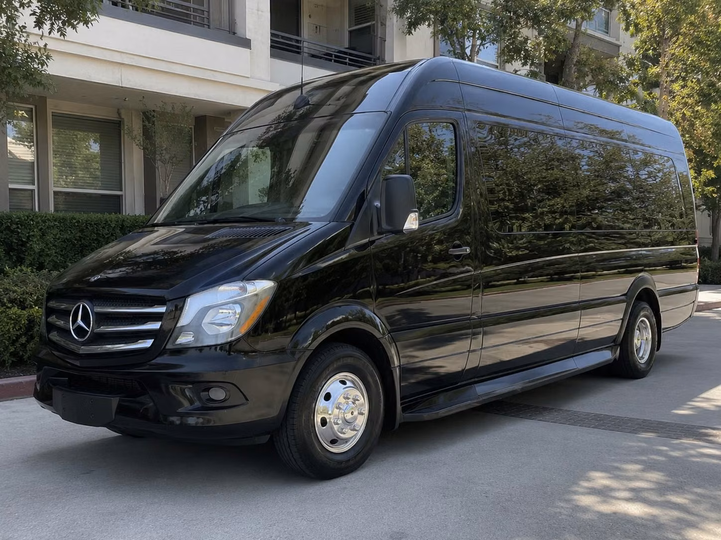 novi sprinter limo rental